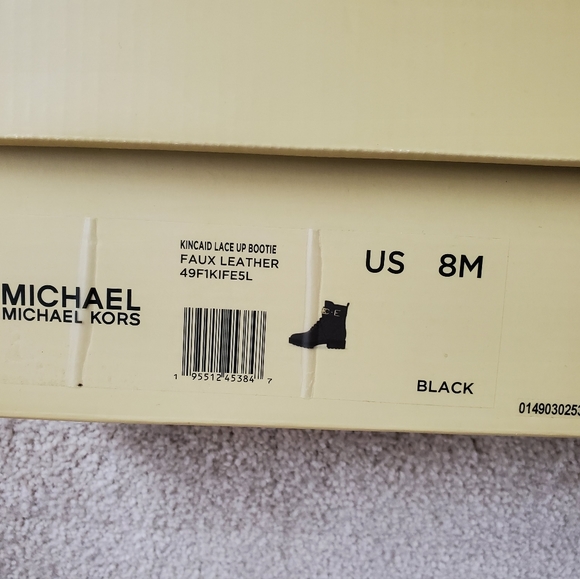 Michael Kors Kincaid boots - Picture 4 of 4